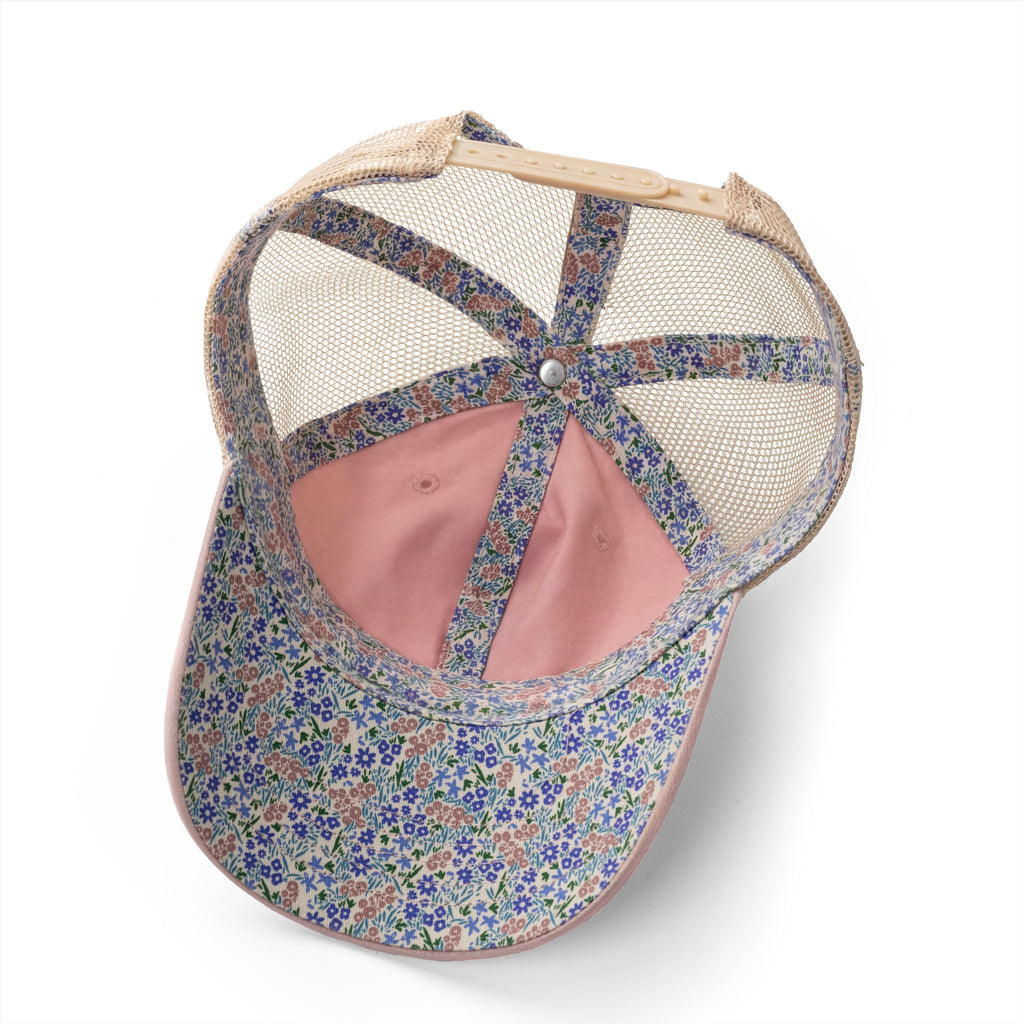 Women's Washed Mesh Country and God cap