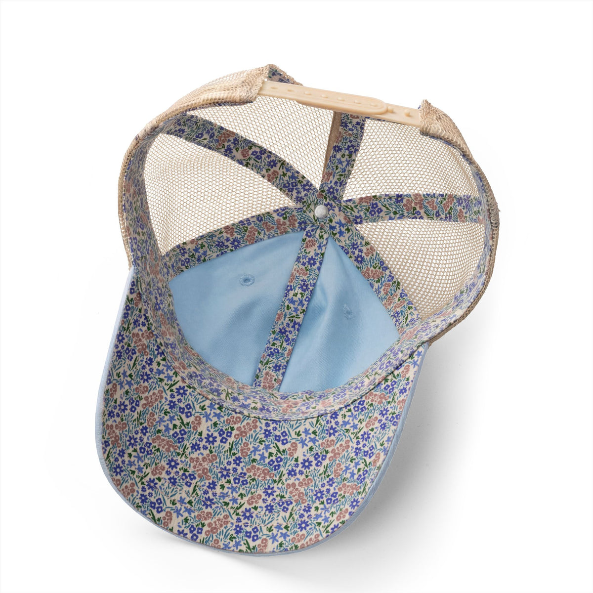 Women's Washed Mesh Country and God cap